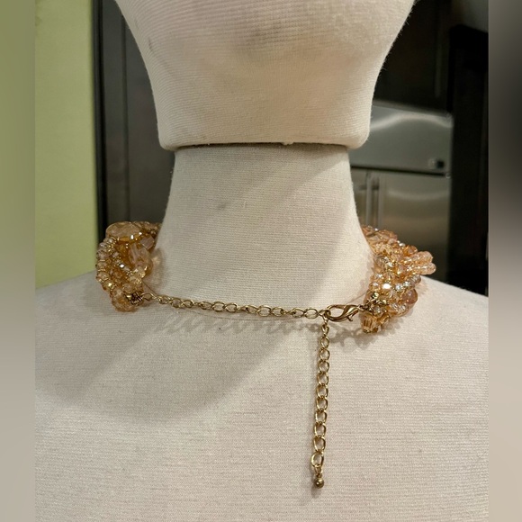 Beautiful Crystal choker necklace - Picture 2 of 5